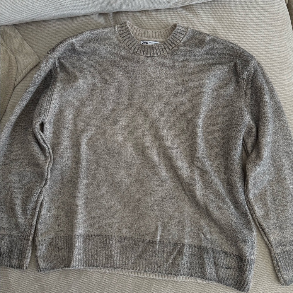 Zara Gray/Brown Crewneck Sweater